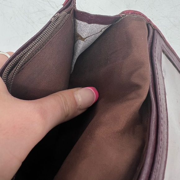 Dior crumpled leather wallet - Picture 12 of 12